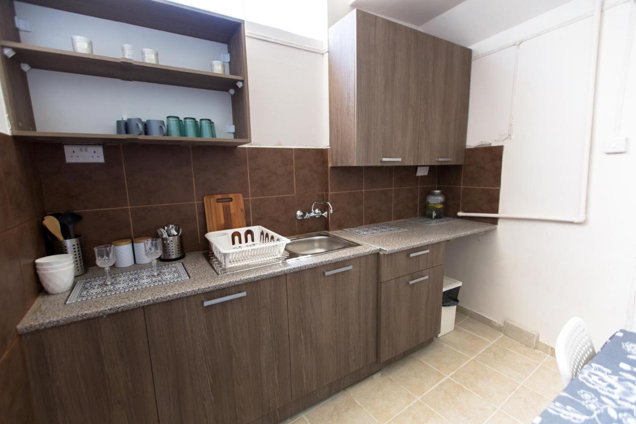 Laila'S Cozy Garden House & Studio Larnaca Luaran gambar